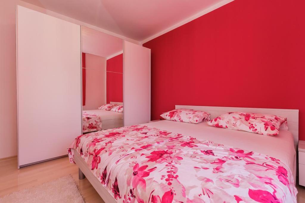 Apartman A&B Kaštela Exteriör bild