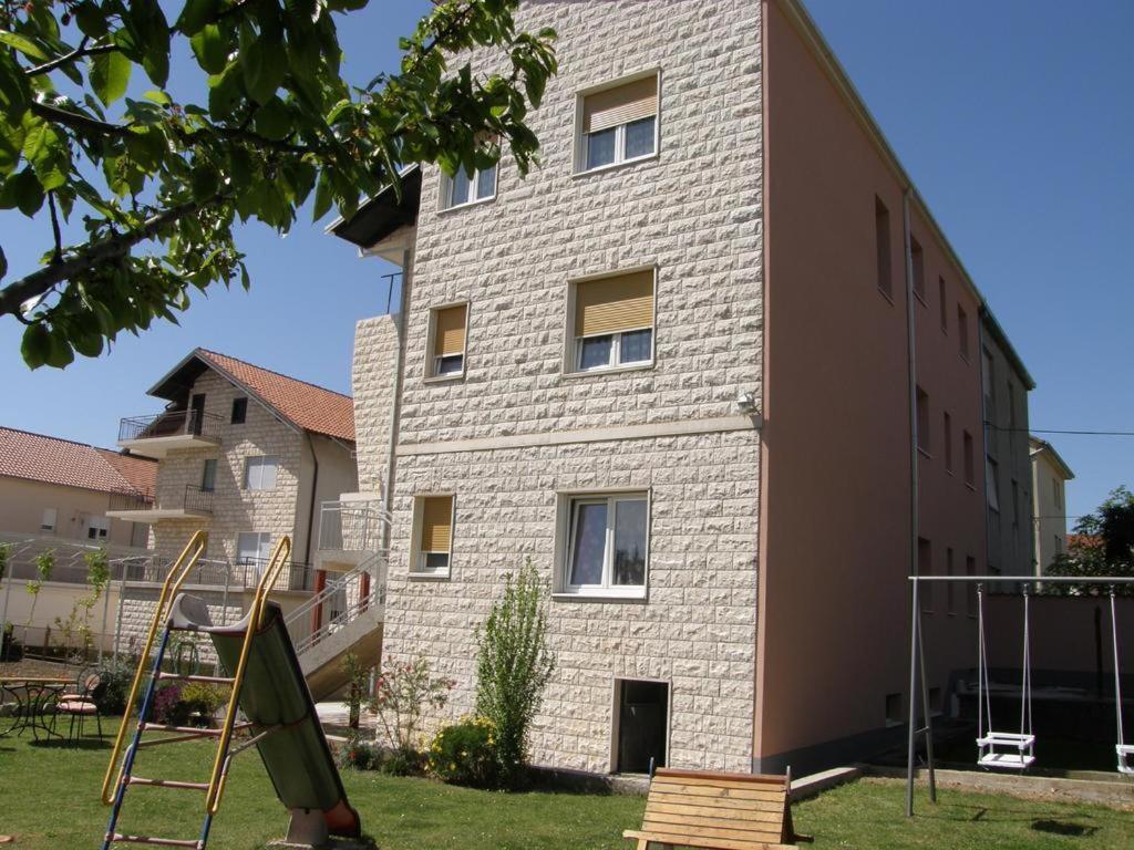 Apartman A&B Kaštela Exteriör bild